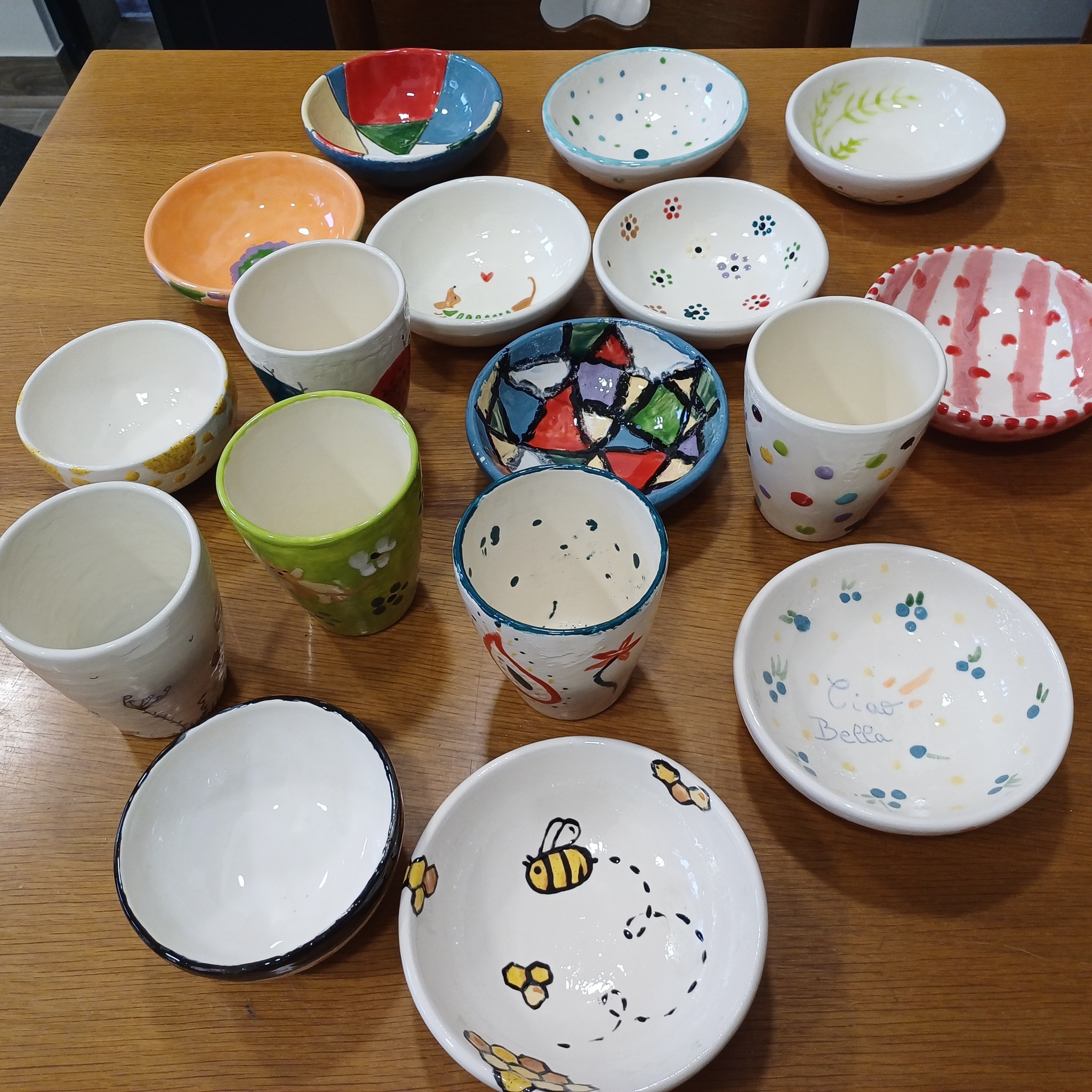 Atelier émaillage sur céramique